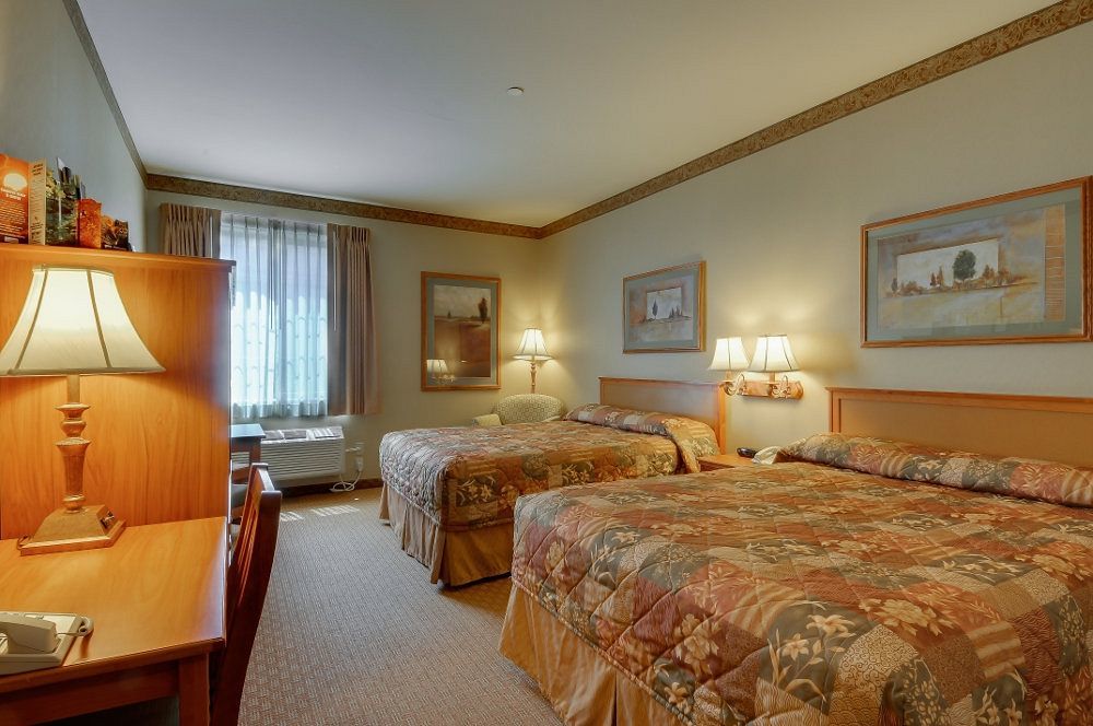 เดอะ ลอดจ์ แอท โรลลิงฮิลส์ Hotel คอร์นนิง ภายนอก รูปภาพ